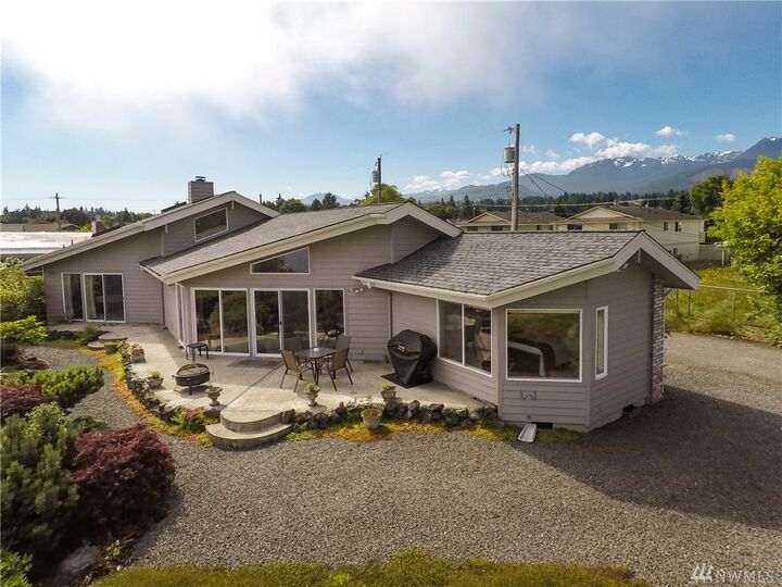 Property Photo: 1120 1/2 Water Street 1/2 WA 98362