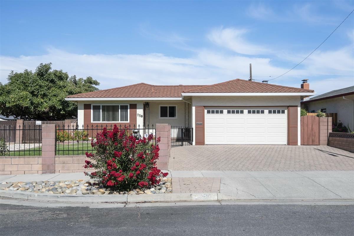 Property Photo: 758 Daffodil Way CA 95117