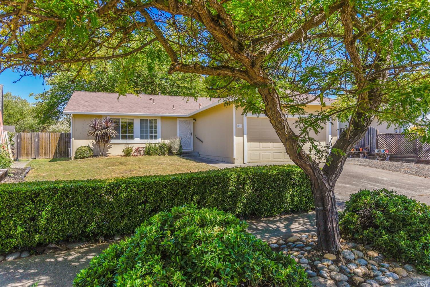 Property Photo:  1831 Glenbrook Drive  CA 95401 