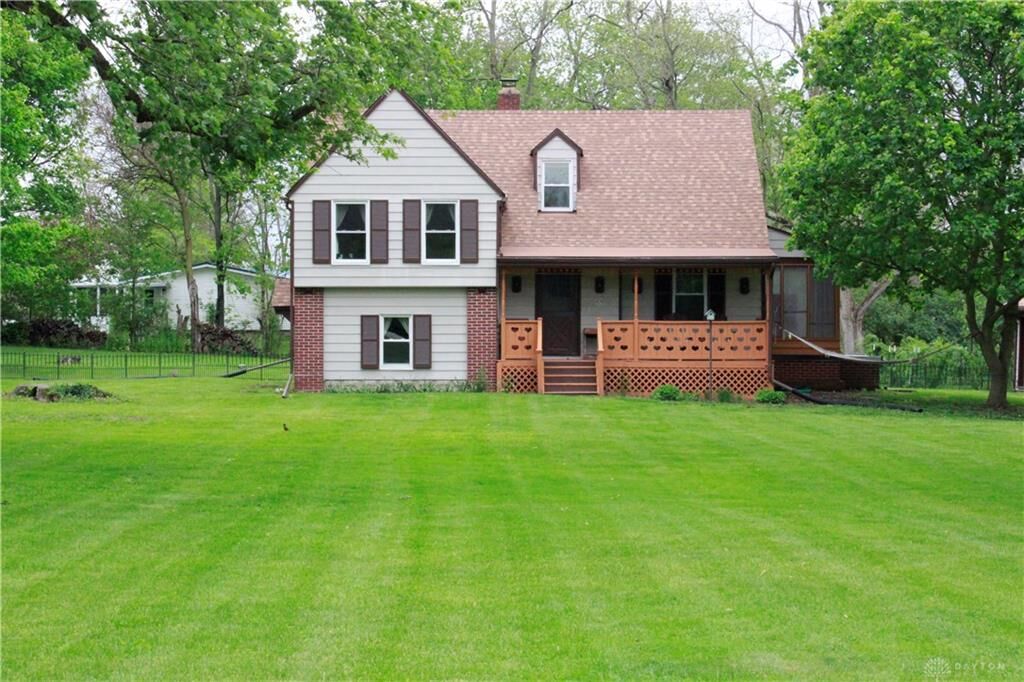 Property Photo: 3701 Old Clifton Road OH 45502