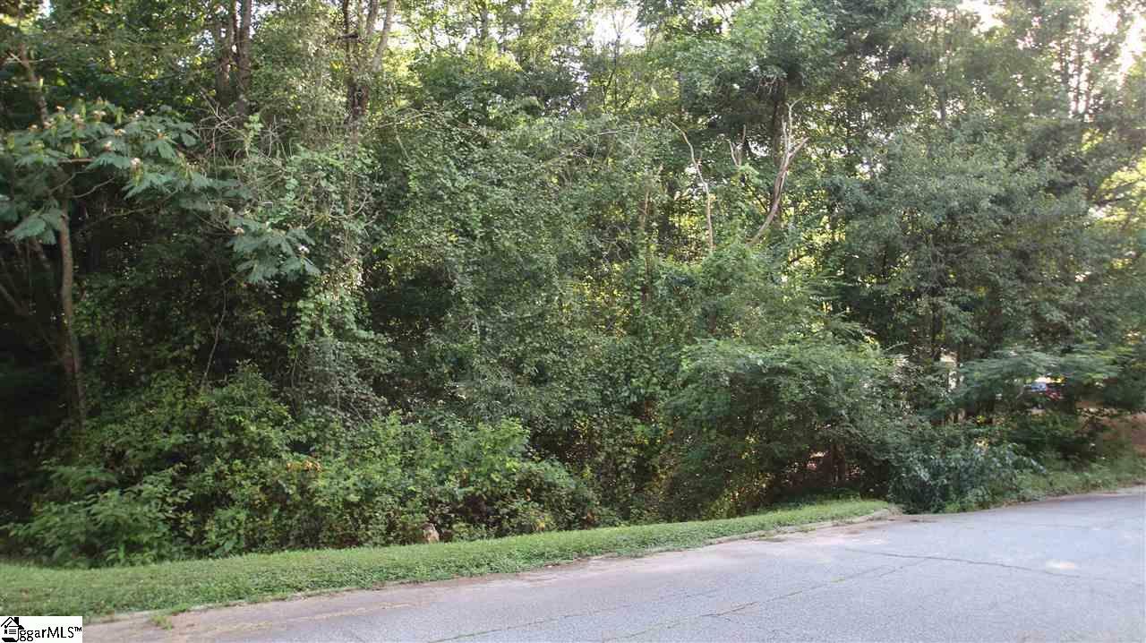 Property Photo:  422 S Meadow Drive  SC 29306 