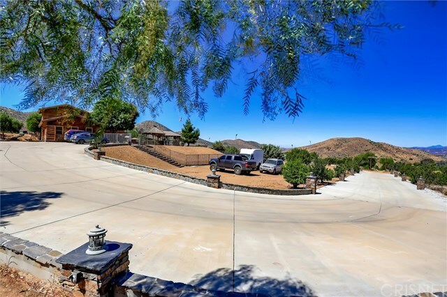 Property Photo:  7720 Lupine Road  CA 91390 