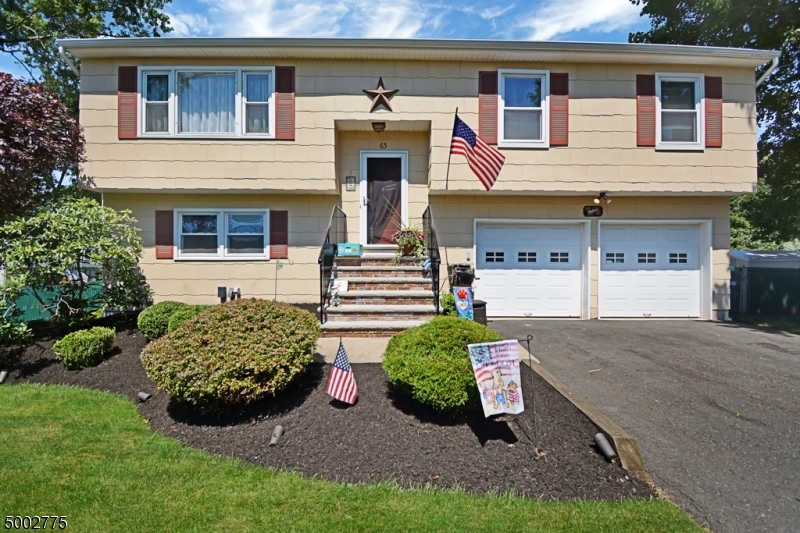 Property Photo:  63 N Stratton St  NJ 08854 