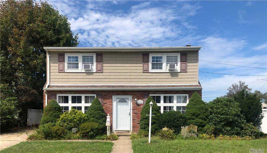 Property Photo:  78 Birch Avenue  NY 11735 