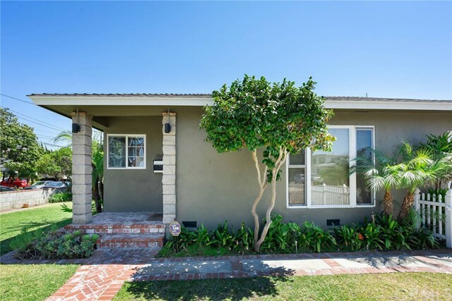 Property Photo:  1605 Date Avenue  CA 90503 