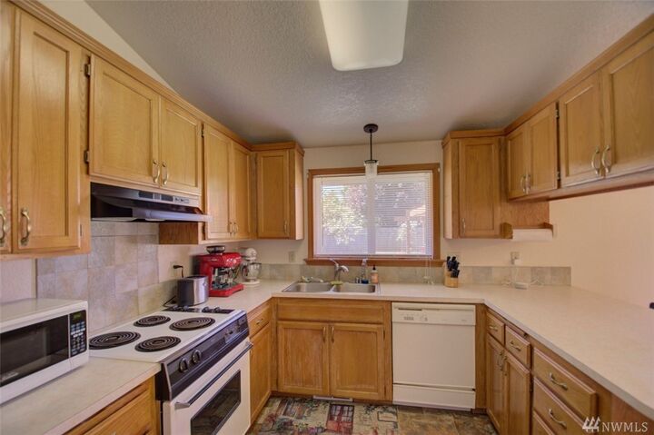 Property Photo: 1817 Juneman Street WA 98531
