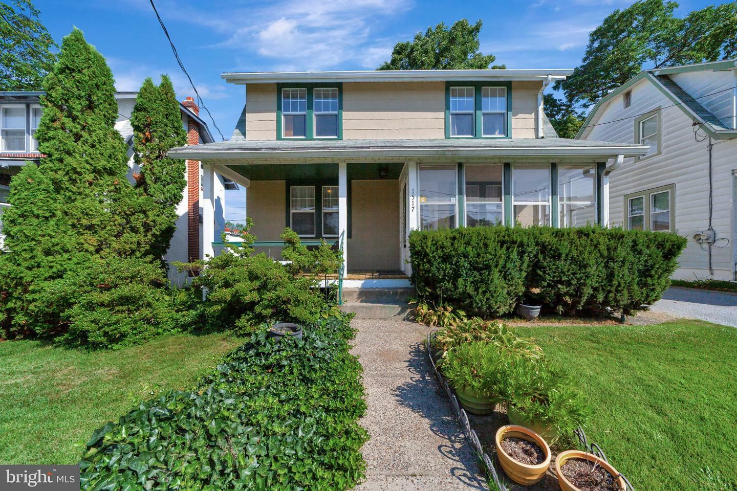 Property Photo:  1517 Grant Avenue  PA 19094 