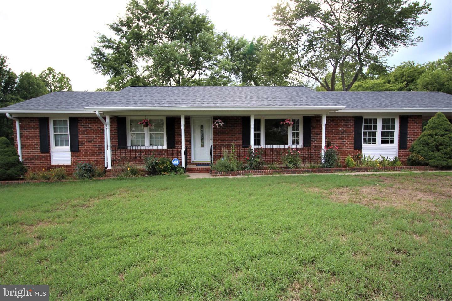 Property Photo:  712 Perry Drive  VA 22405 