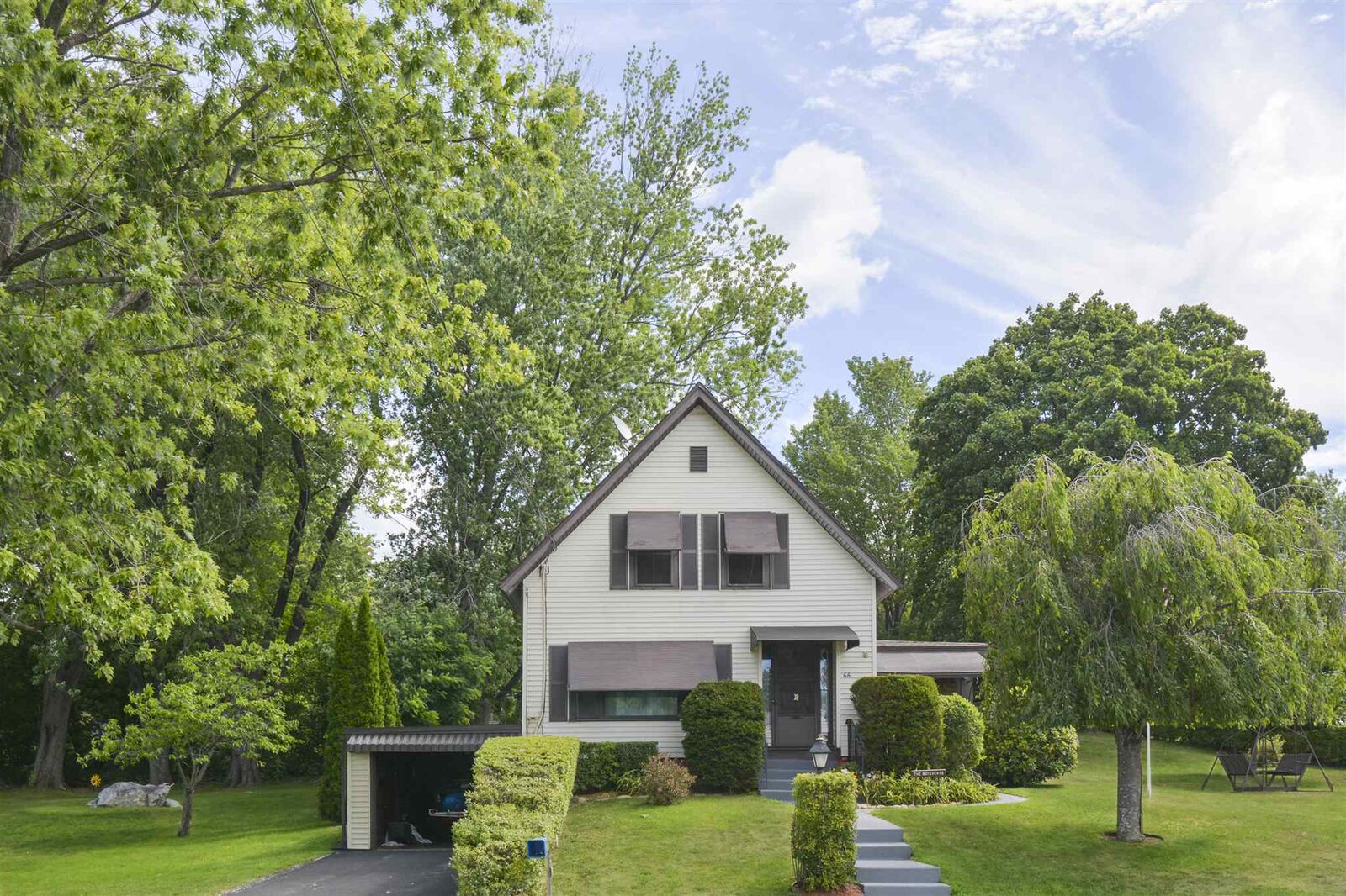Property Photo: 66 Turnpike Street NH 03275