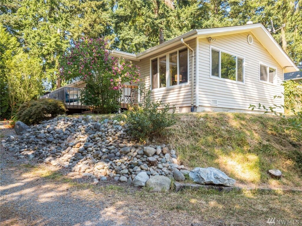Property Photo: 3417 227th Street SW WA 98036