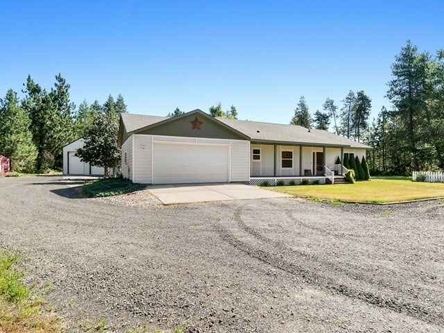 Property Photo: 35318 N Dalton Rd WA 99006