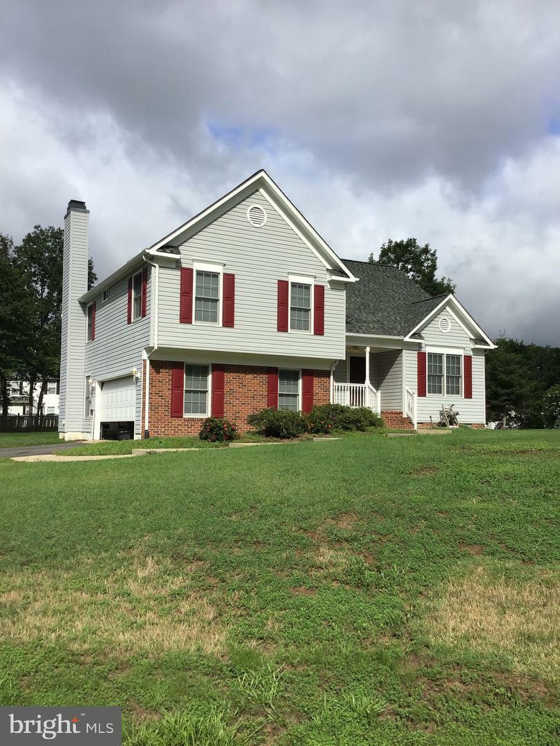 Property Photo:  12901 Maple Springs Drive  VA 22408 