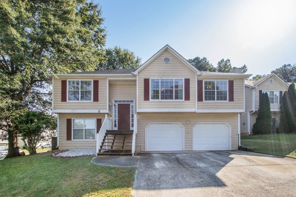 Property Photo: 4309 Morningside Dr GA 30127