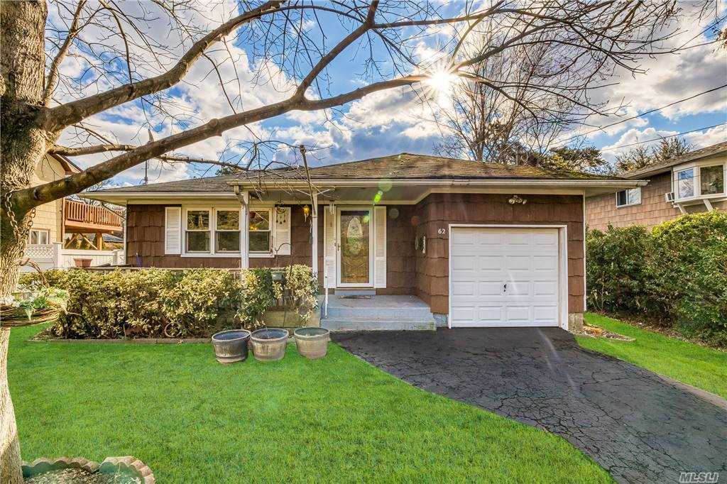 Property Photo: 62 10th Street NY 11779