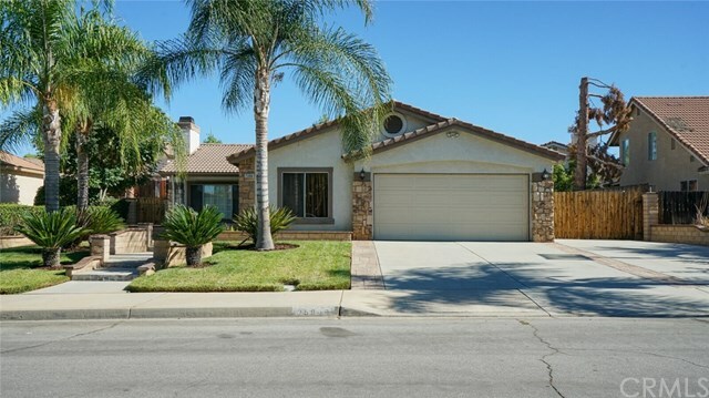 Property Photo:  25908 Hollyberry Lane  CA 92553 