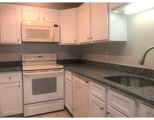 Property Photo: 44 Elm St 302 MA 01609