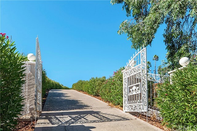 Property Photo: 30680 Santiago Road CA 92592
