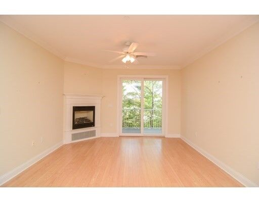 Property Photo: 160 Daniel Webster 203 NH 03036