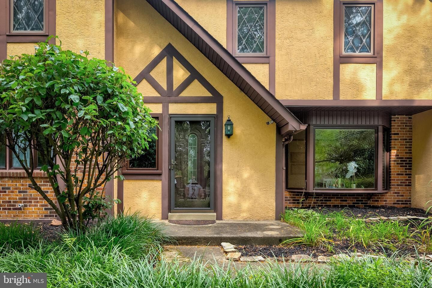 Property Photo: 1298 Revere Road PA 19067