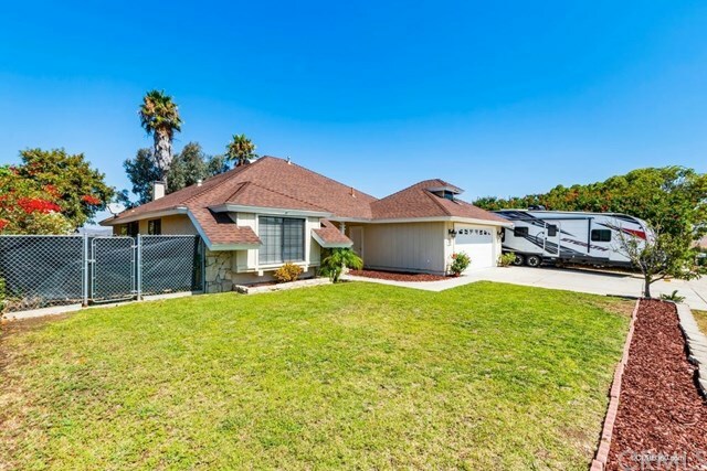 Property Photo:  4946 Gabrielieno Avenue  CA 92057 