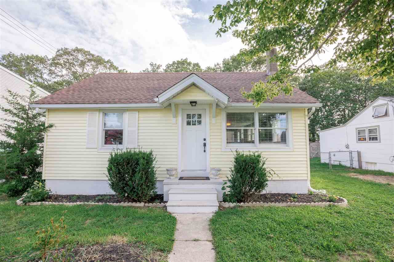 Property Photo:  30 E Greenwood  NJ 08251 