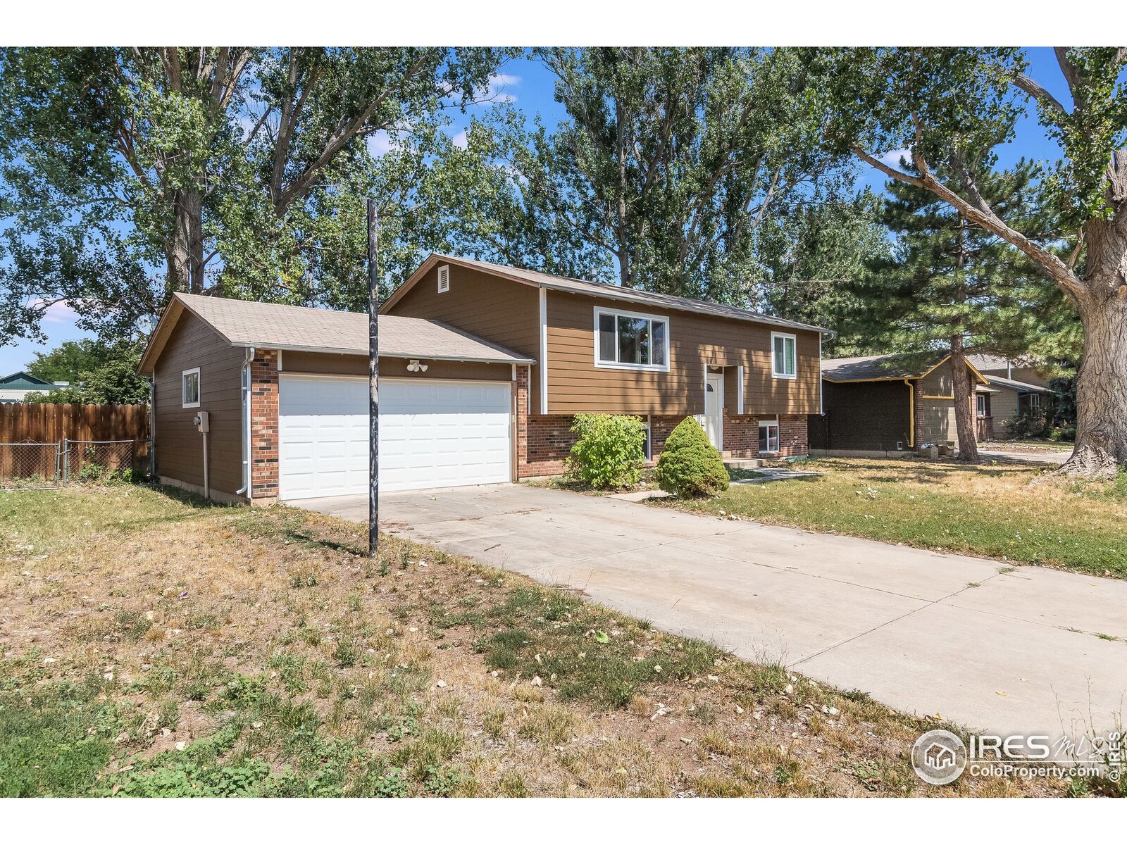 Property Photo:  836 Wagonwheel Dr  CO 80526 