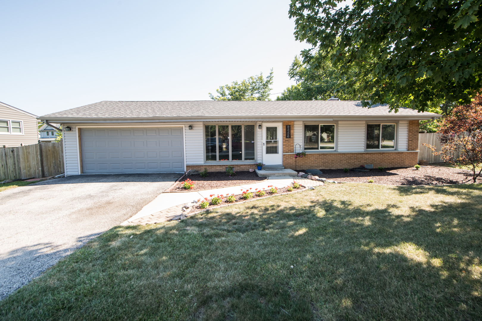 Property Photo: 9456 167th Street IL 60487