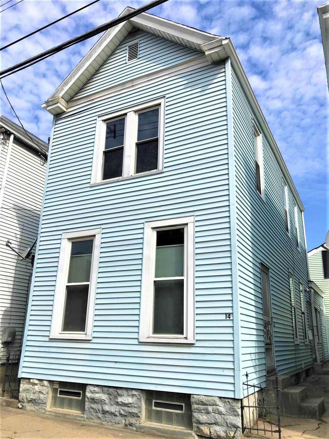 Property Photo:  14 E 20th St  KY 41014 