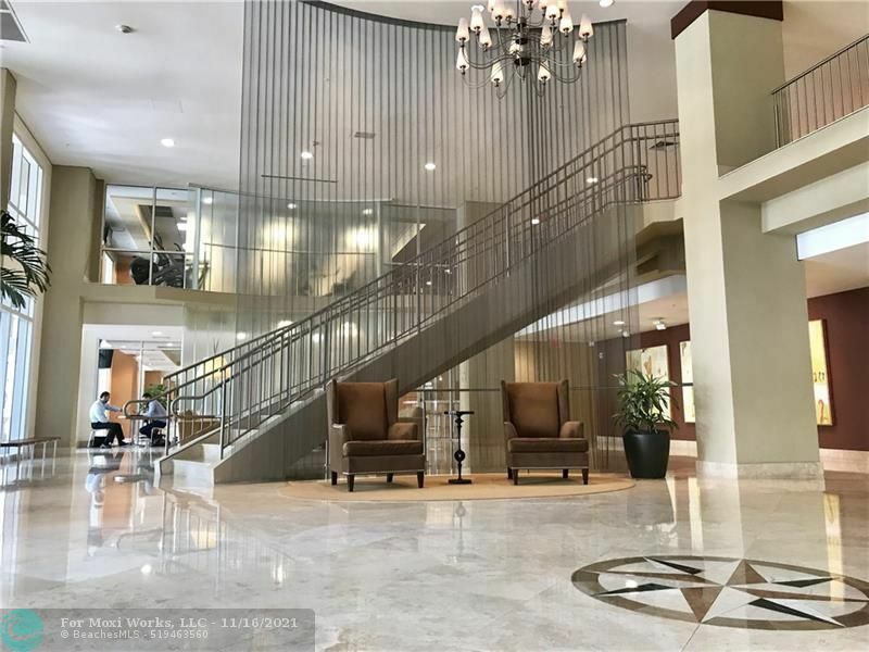 Property Photo: 511 SE 5th Ave 2307 FL 33301