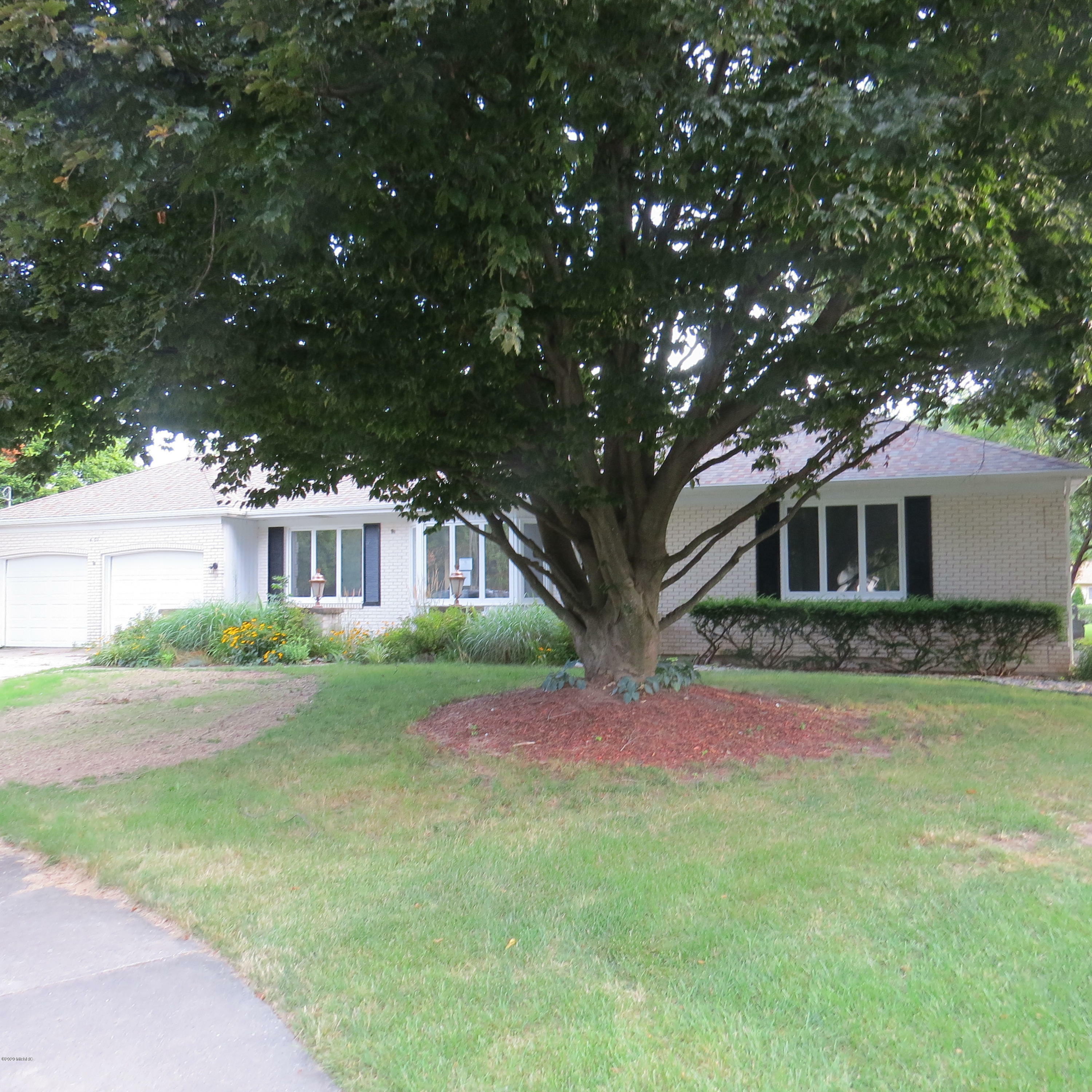 Property Photo: 4707 John C Court MI 49508