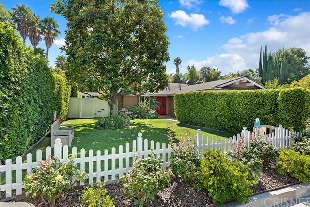 Property Photo:  8407 Sedan Avenue  CA 91304 