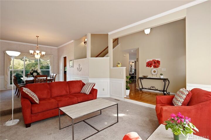 Property Photo:  24024 SE 37th Place  WA 98029 