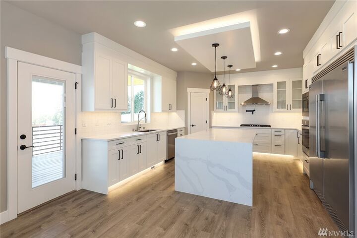 Property Photo:  6254  Fernridge Drive  WA 98248 