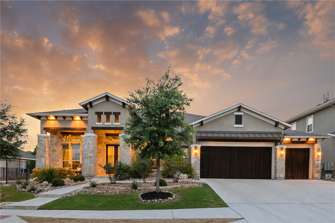 Property Photo:  101 Rancho Trail  TX 78628 