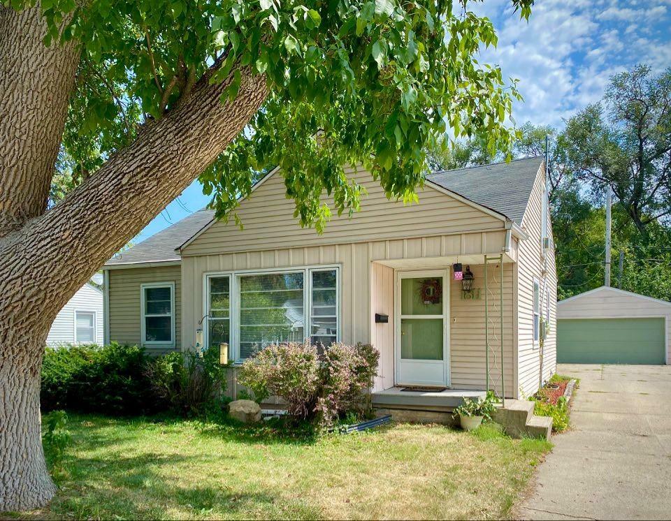 1811 62nd Street  Des Moines IA 50322 photo