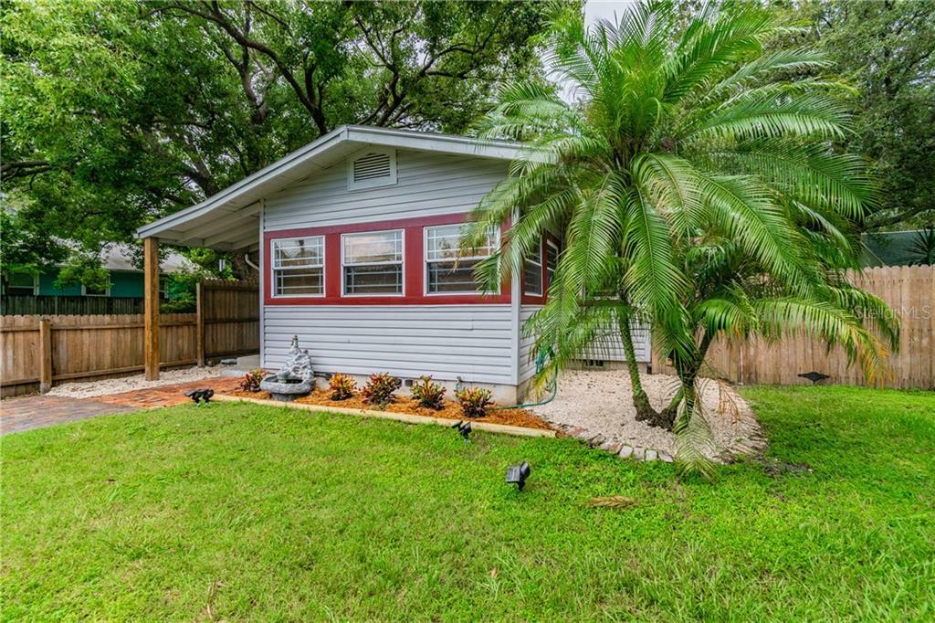 Property Photo:  4109 Burlington Avenue N  FL 33713 