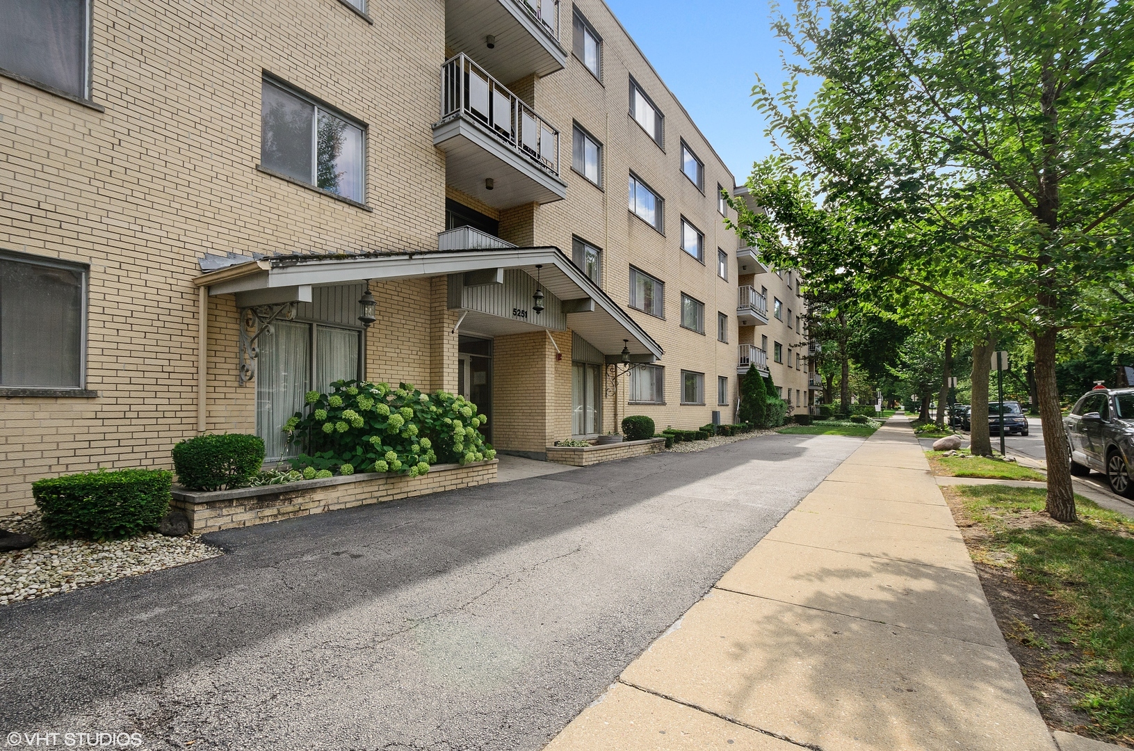 Property Photo:  5251 Galitz Street 307  IL 60077 