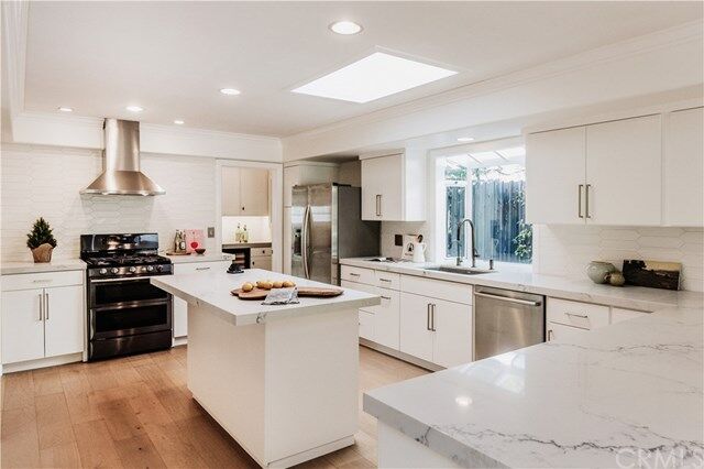 Property Photo: 1846 Tradewinds Lane CA 92660
