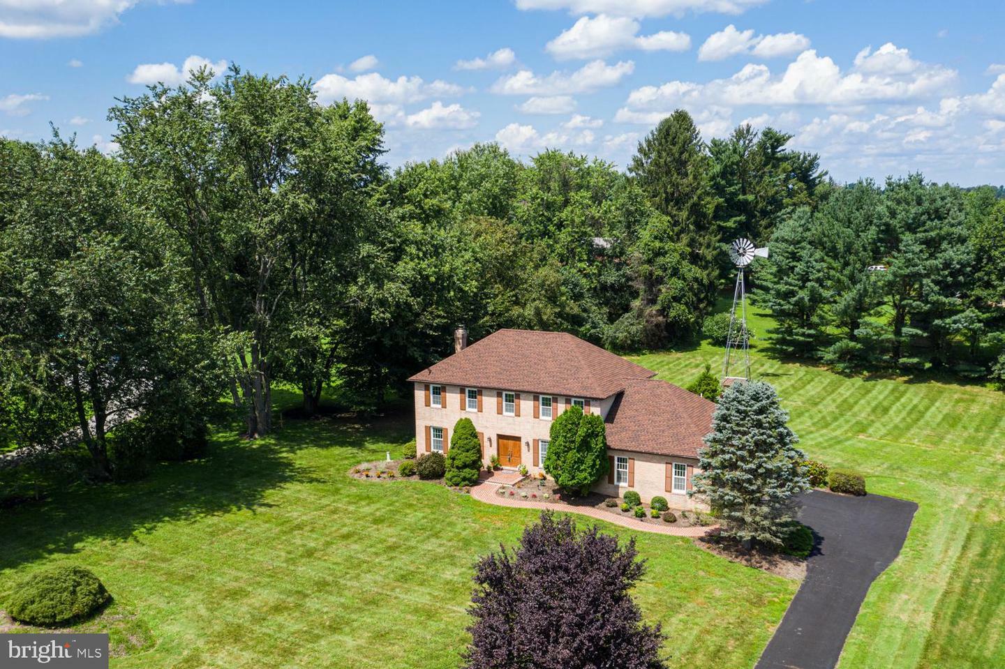 Property Photo:  325 Maple Drive  PA 19348 