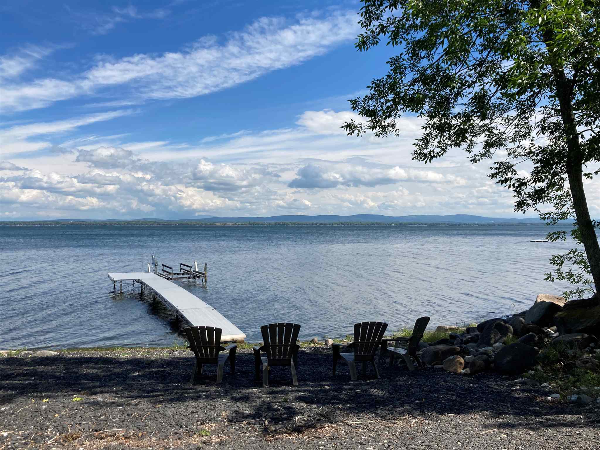 Property Photo:  1028 Holiday Point Road  VT 05474 