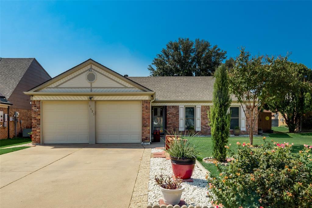 Photo de la propriété:  2633 Chatham Court  TX 75052 