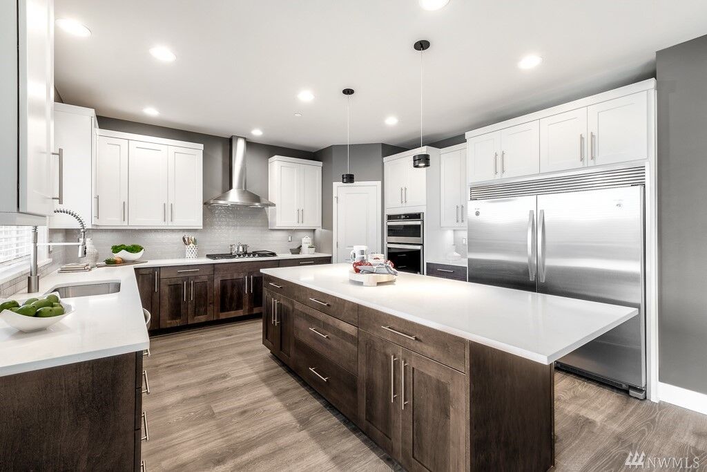 Property Photo: 11105 NE 196 St 2 WA 98011
