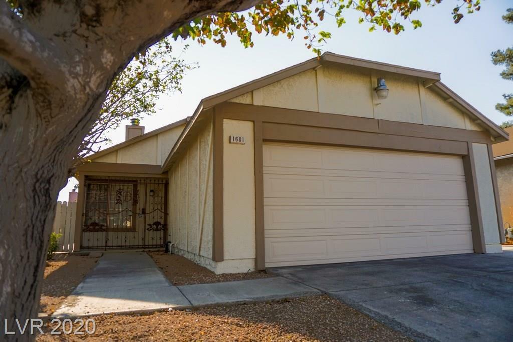 Property Photo:  1601 Mapleleaf Street  NV 89142 