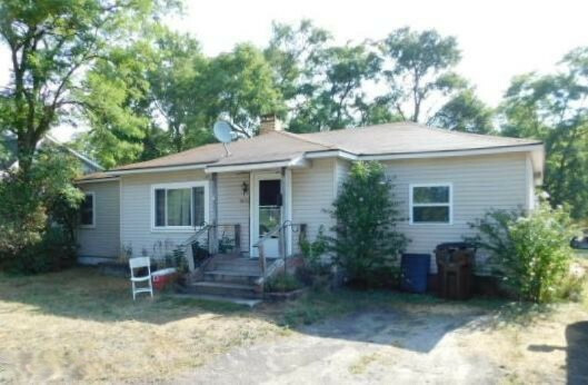 Property Photo:  1605 Vine Street  MI 49660 