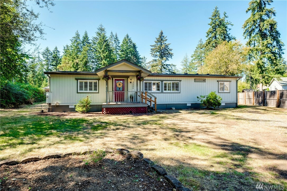 Property Photo:  2504 195th Ave SW  WA 98349 