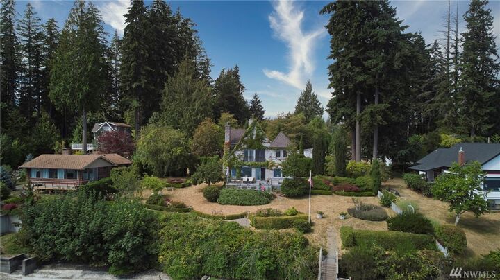 15978  Virginia Point Road NE  Poulsbo WA 98370 photo