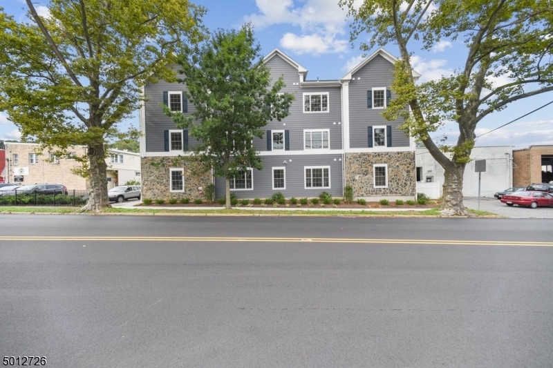 Property Photo: 86 Park Avenue Apt 302 NJ 07901