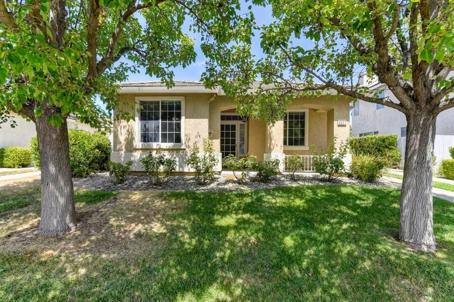 Property Photo:  9327 Marlemont Circle  CA 95758 