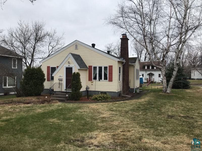 Property Photo: 114 12th St MN 55720