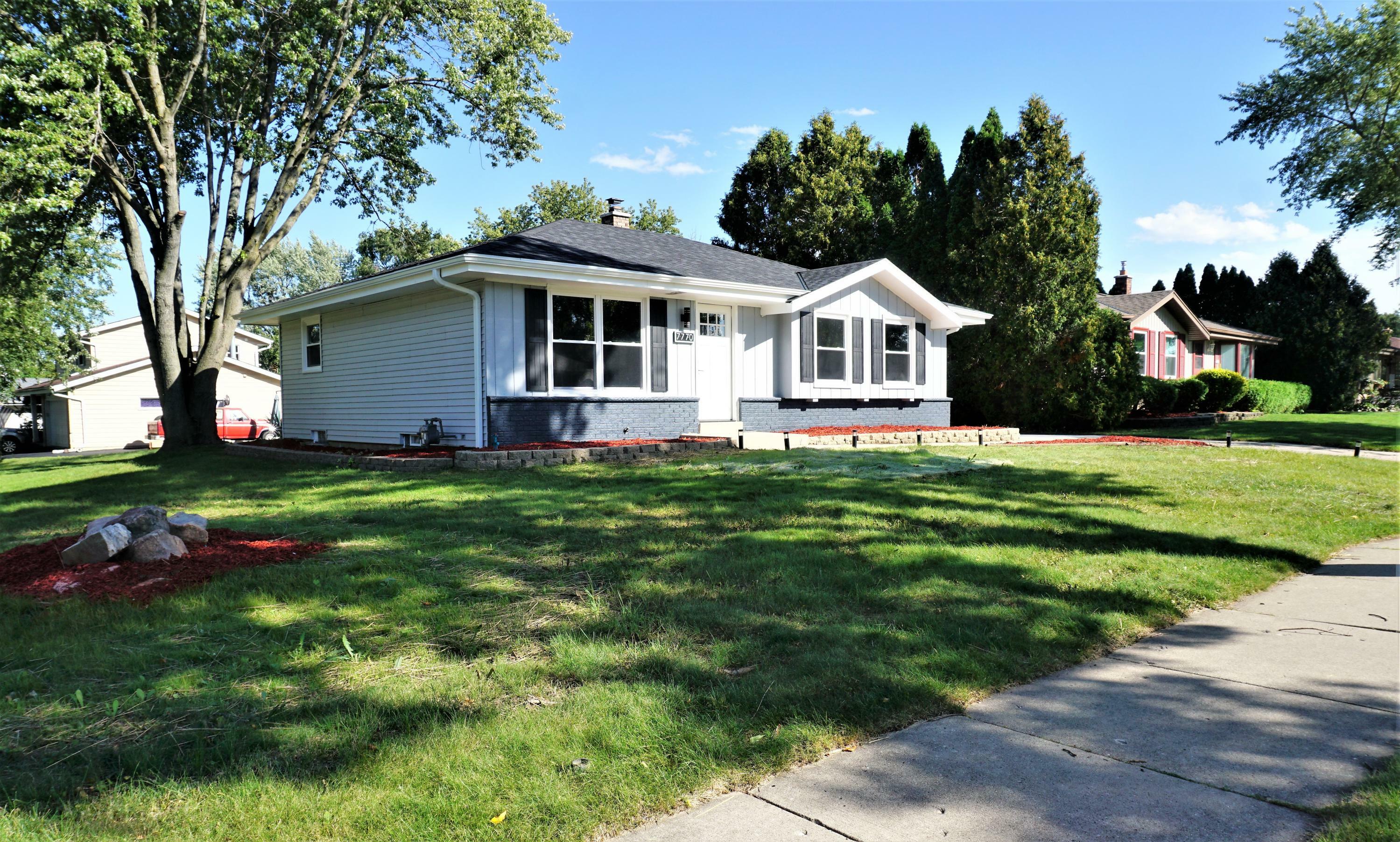 Property Photo:  7770 S Quincy Ave  WI 53154 